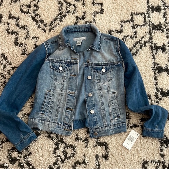 NEW Crave Fame Medium Wash Jean Denim Jacket - Size XS - Picture 1 of 3